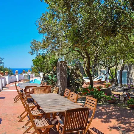 Jolanda Villa Forio di Ischia